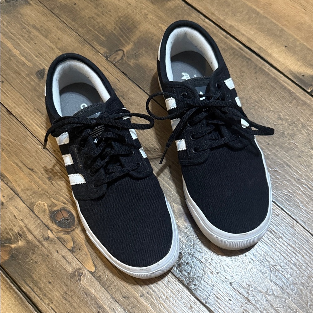 Adidas Canvas Sneakers